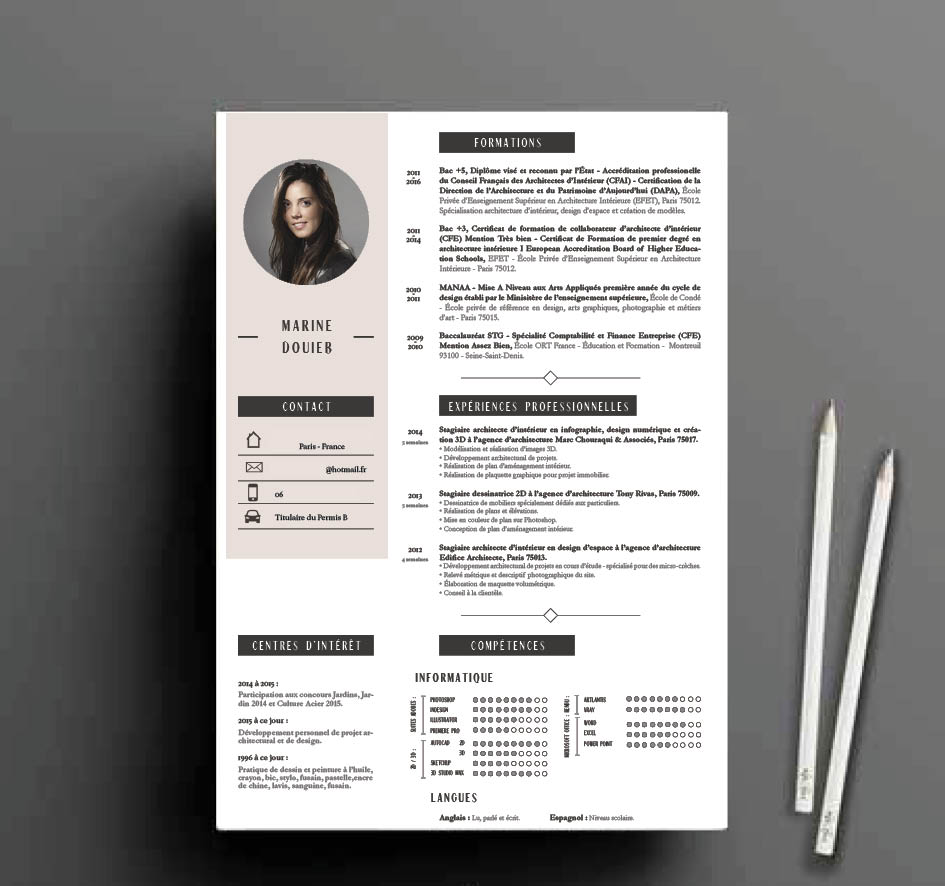 Mise en page d'un CV Design  Professeur d'aide à la 